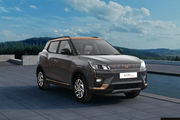 Mahindra Xuv400 Color Satin Copper Galaxy Grey Mahindra Xuv400 Color Satin Copper Galaxy Grey